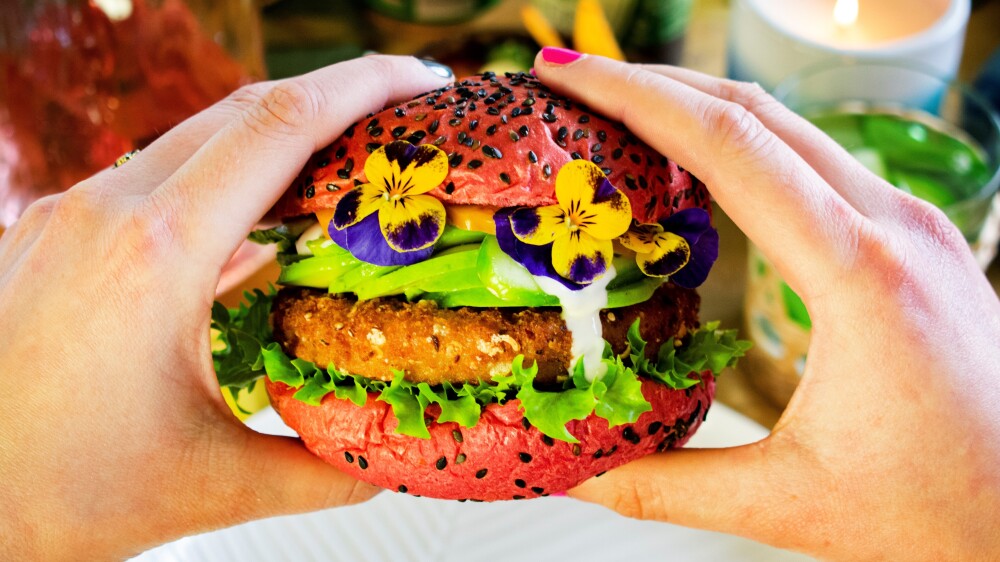 Vegan Hamburger met Avocado | LA Streetfood