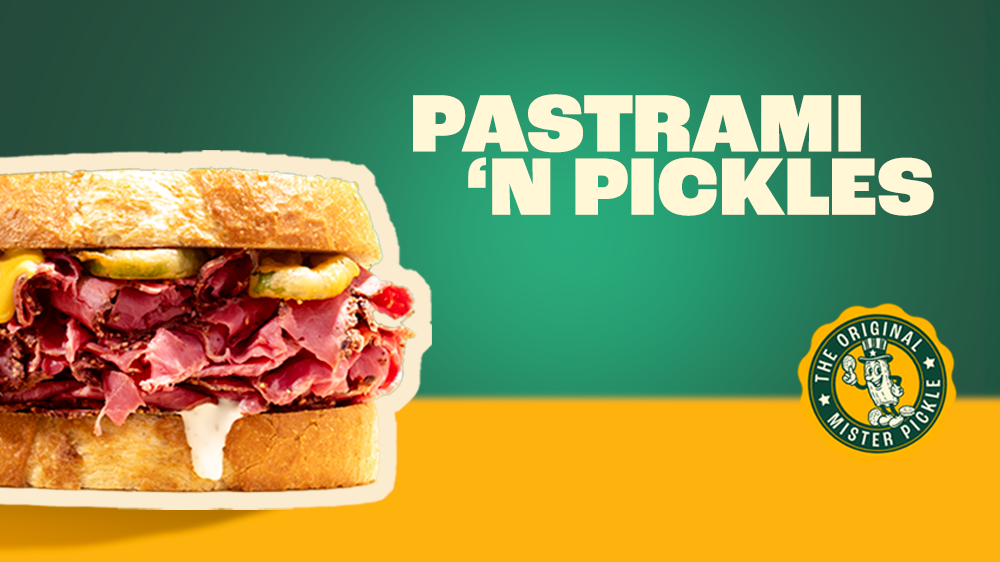 Sandwich Fried Pickles ’n Pastrami | LA Streetfood