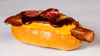 Filthy Chili Cheese Dog | LA Streetfood