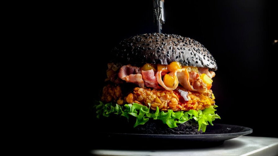 Tropical Crunchy Chicken Burger | LA Streetfood