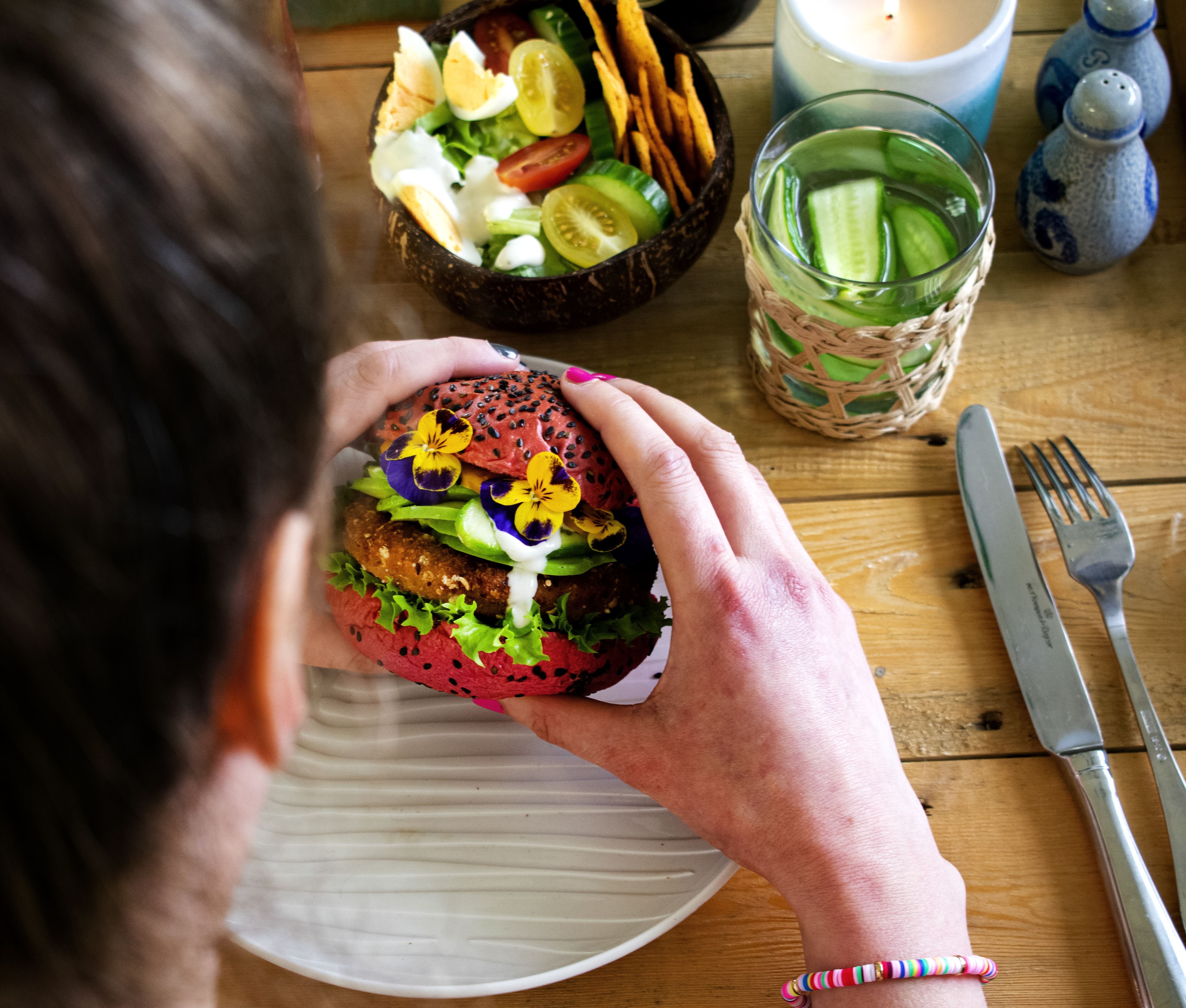 Avocado burger vegan