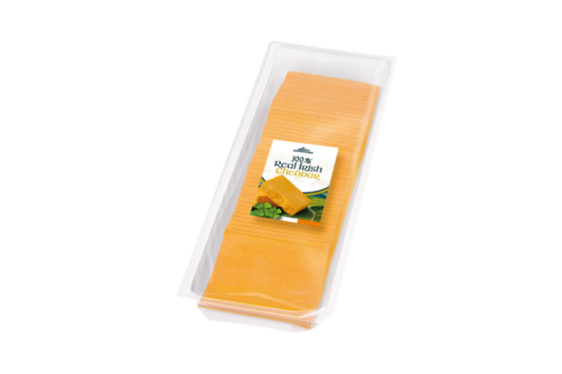Plastic pack with slices of Smoky Mountains Irish Cheddar cheese for hospitality industry