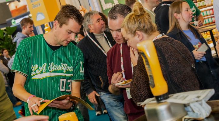 Meet us in sial | LA Streetfood