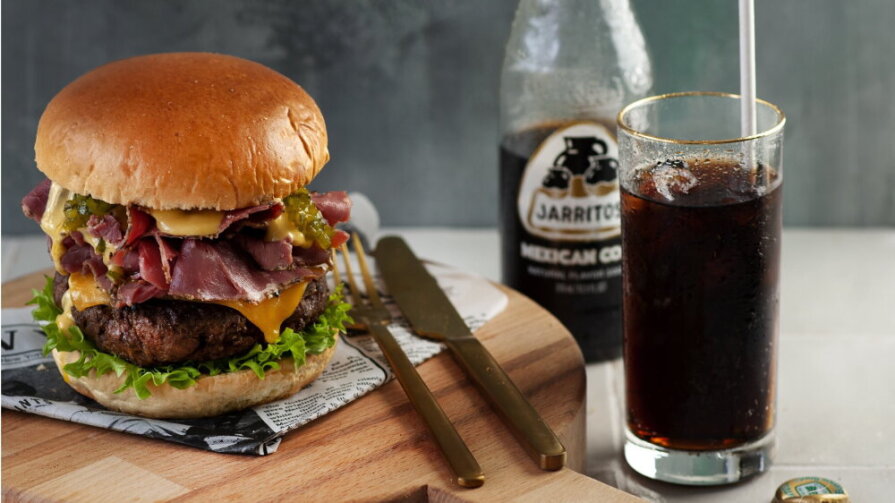 Pastrami Burger Deluxe | LA Streetfood