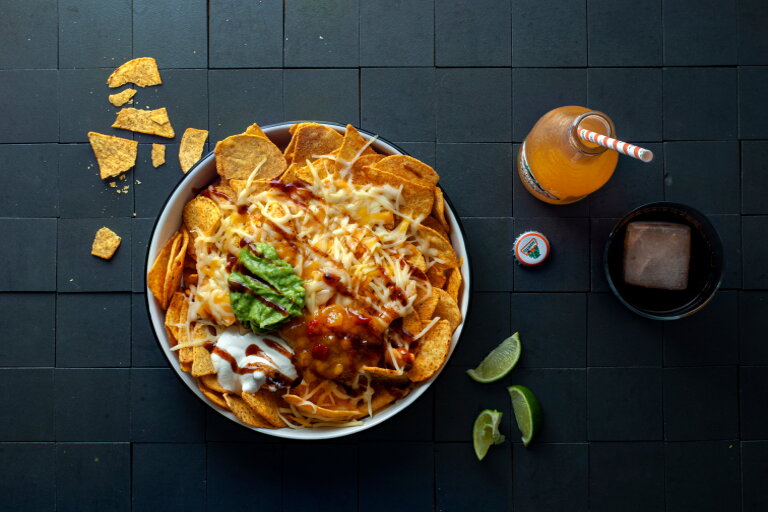 Plateau de nachos BBQ avec fromage | LA Streetfood