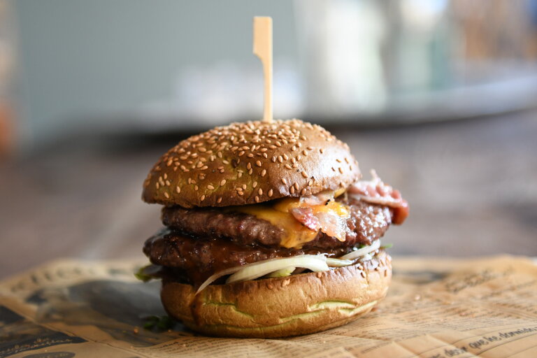 Hamburger Halal 180g horeca | LA Streetfood