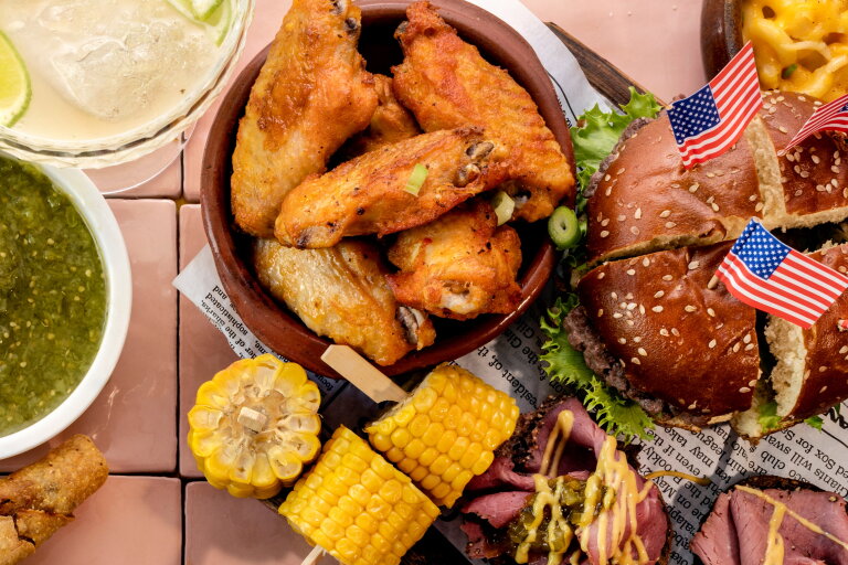 Tranche de boisson avec ailes de poulet - Catering snack | LA Streetfood