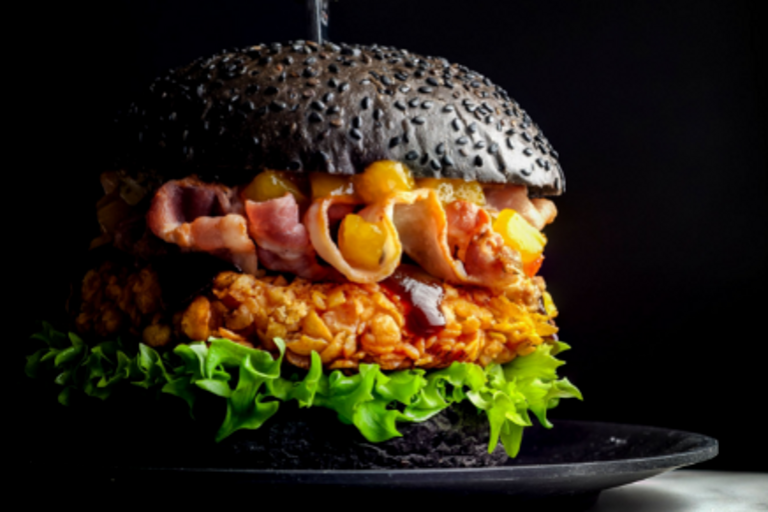 Kipburger met Original BBQ Sauce | LA Streetfood