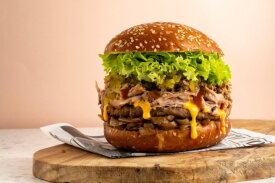 Pretzel hamburger horeca sandwich | LA Streetfood