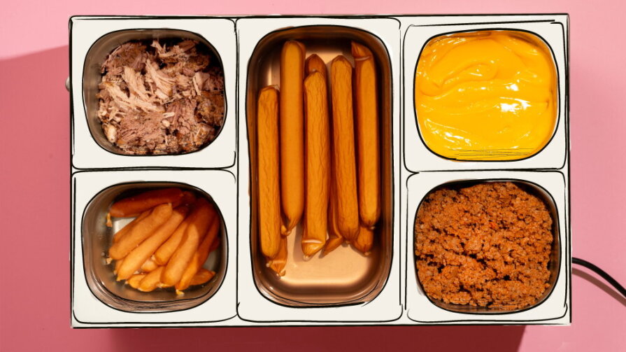 Bain-marie gevuld met winnende zomergerechten