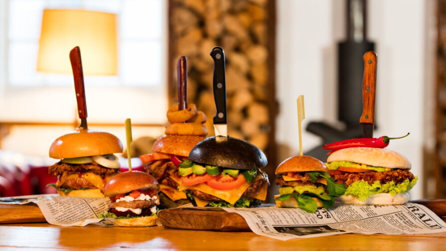 Welke cheddar kaas is het beste op je hamburger? | LA Streetfood