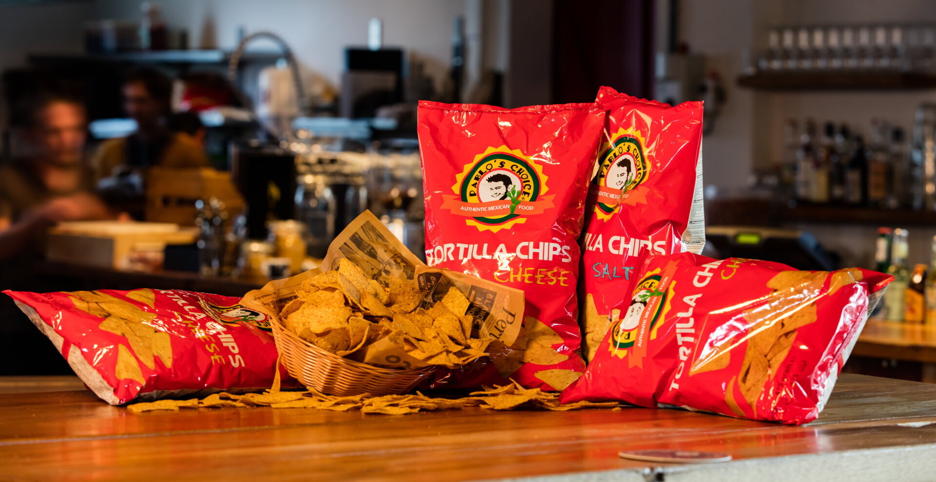 De 100% pure nature guacamole van Mexicaanse avocado smaakt heerlijk bij de nachos tortillachips van Pablo Choice.