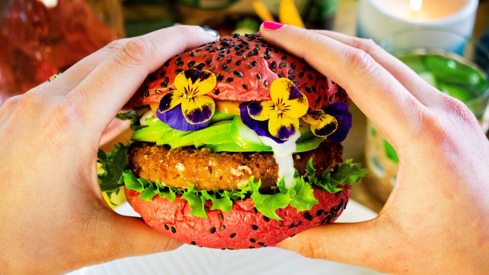 Vegan Hamburger met Avocado | LA Streetfood