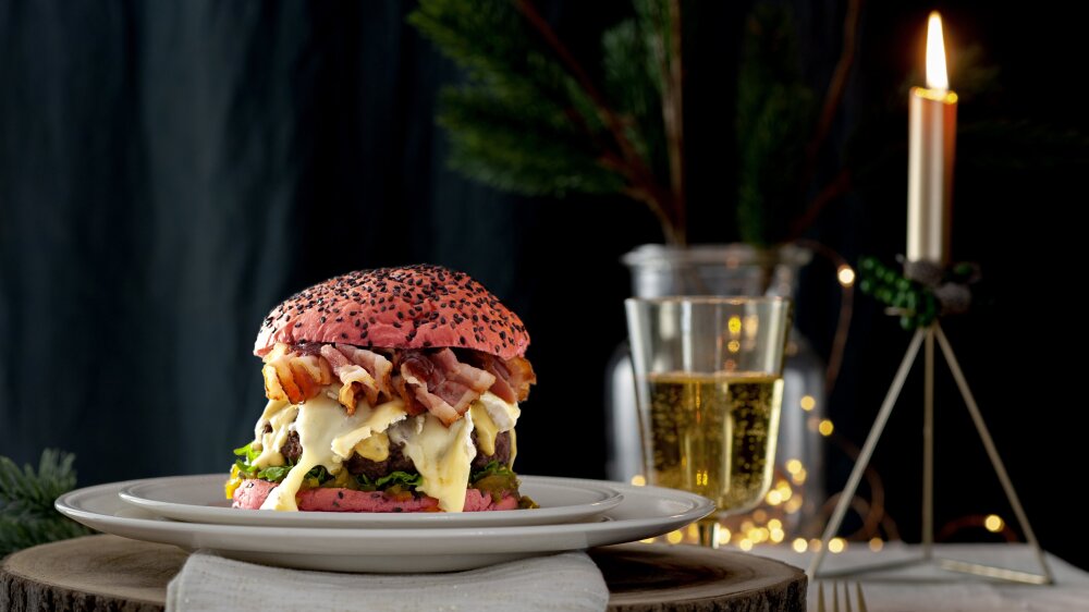 One Night in Paris Burger | LA Streetfood