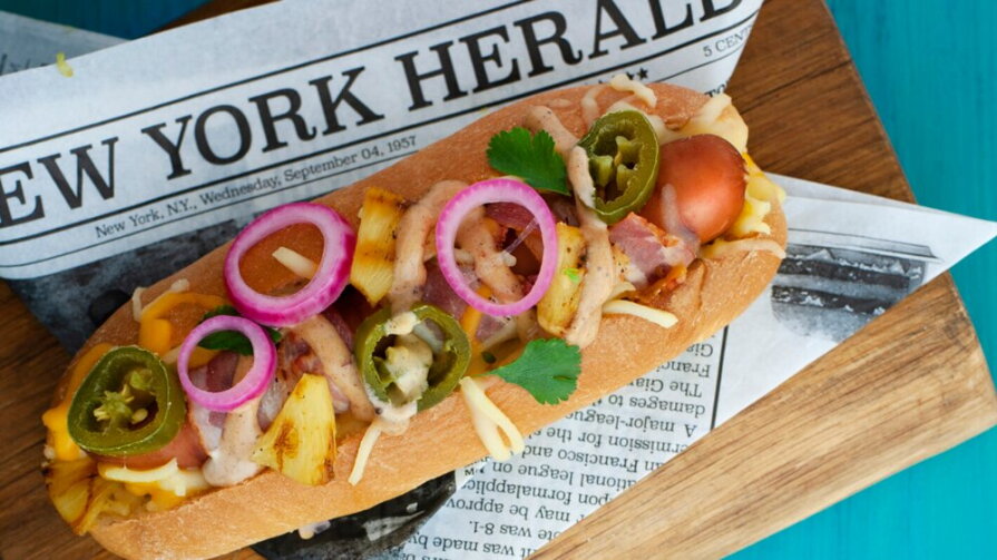 Hawaiian Hot Dog | LA Streetfood